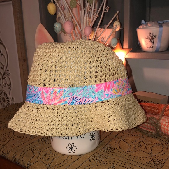 Lilly Pulitzer Accessories - Lilly Pulitzer Tropical Bucket Hat Multi Splash-dance Accessories One Size